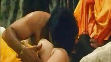 Sexe film x entier streaming de groupe avec la préfète Anya Krey et Lilu Moon de SexArt