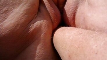 Embrasser du porno avec la préfète Nikki Benz de Tonight's Girlfriend porno hd film complet